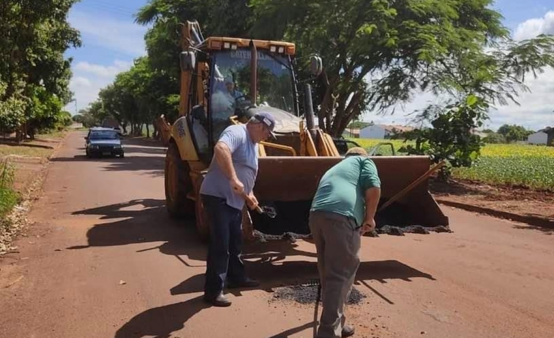 Município de Japurá intensifica operação tapa buracos 