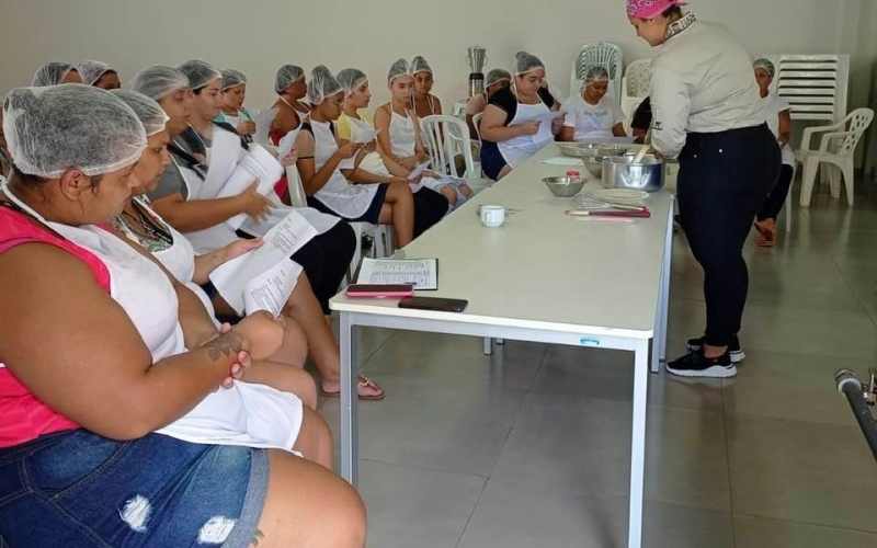 Oficina de Culinária Trivial e Oficina de preparação de doces